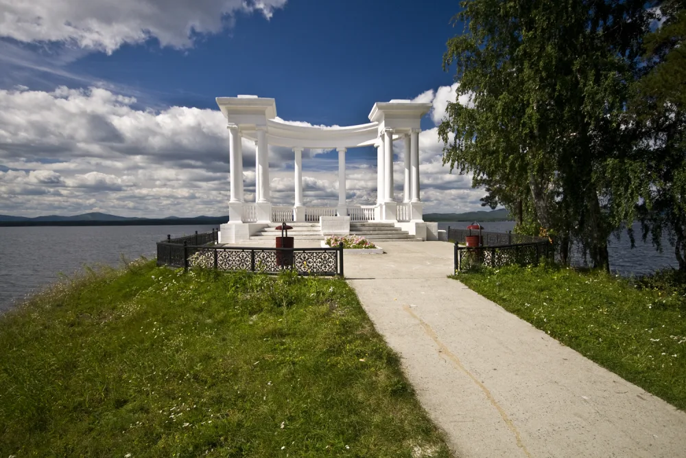 Беседка (Озёрск)