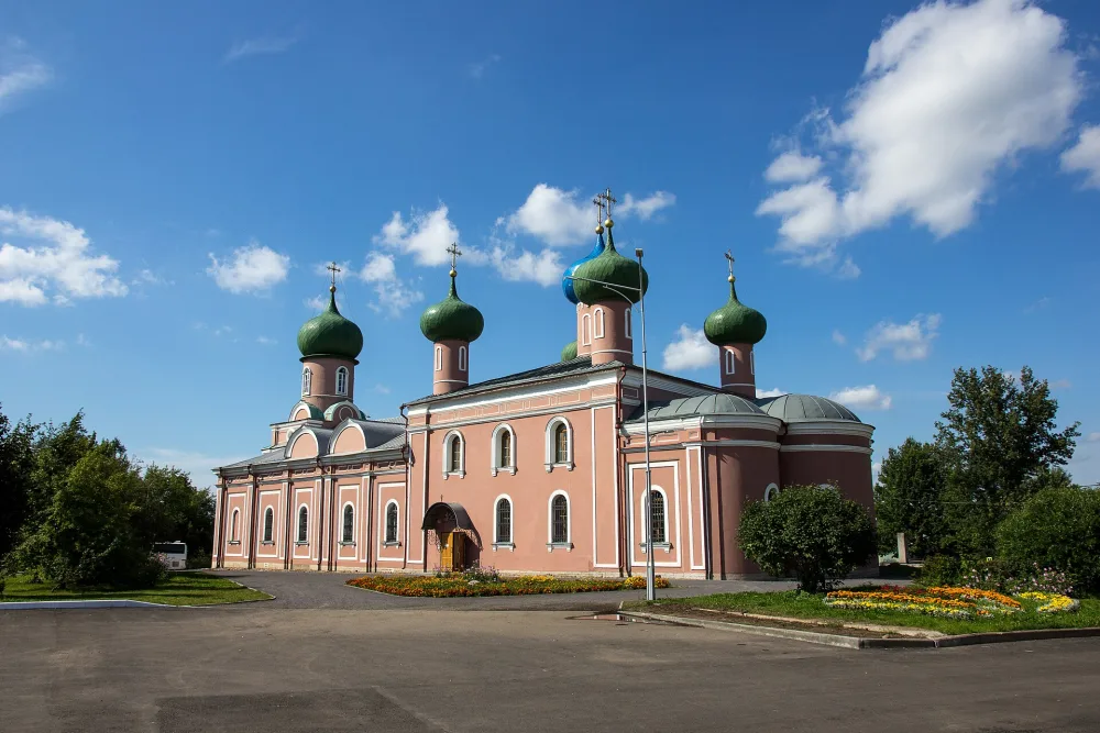 Спасо-Преображенский собор (Тихвин)