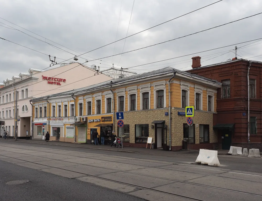 Бауманская улица 50/12 c1