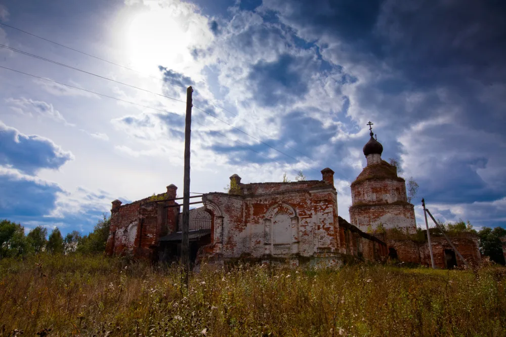 Церковь Успения Богородицы (Караваево)