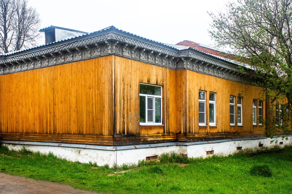 Лечебный (хирургический) корпус (Варнавино)
