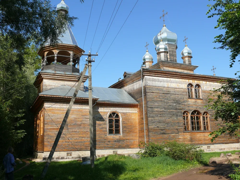 Церковь Святых Апостолов Петра и Павла (Холынья)