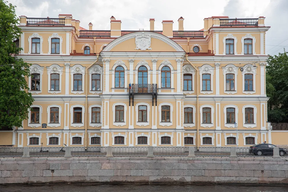 Особняк графини Карловой