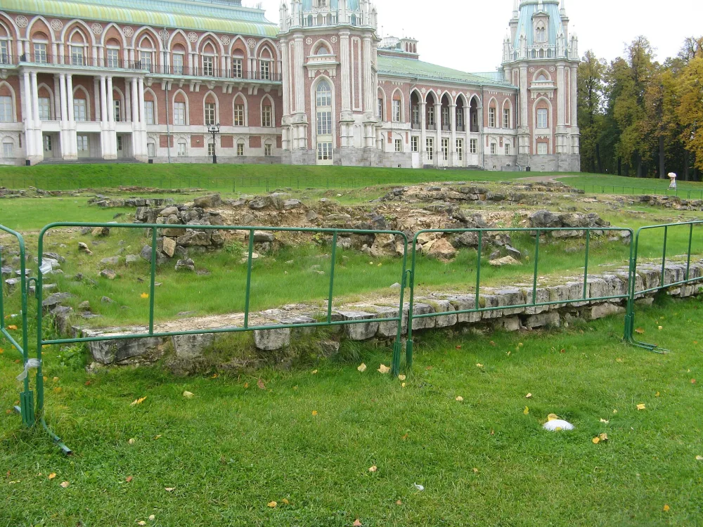 Большой Кавалерский корпус (фундаменты) (Орехово-Борисово Северное)