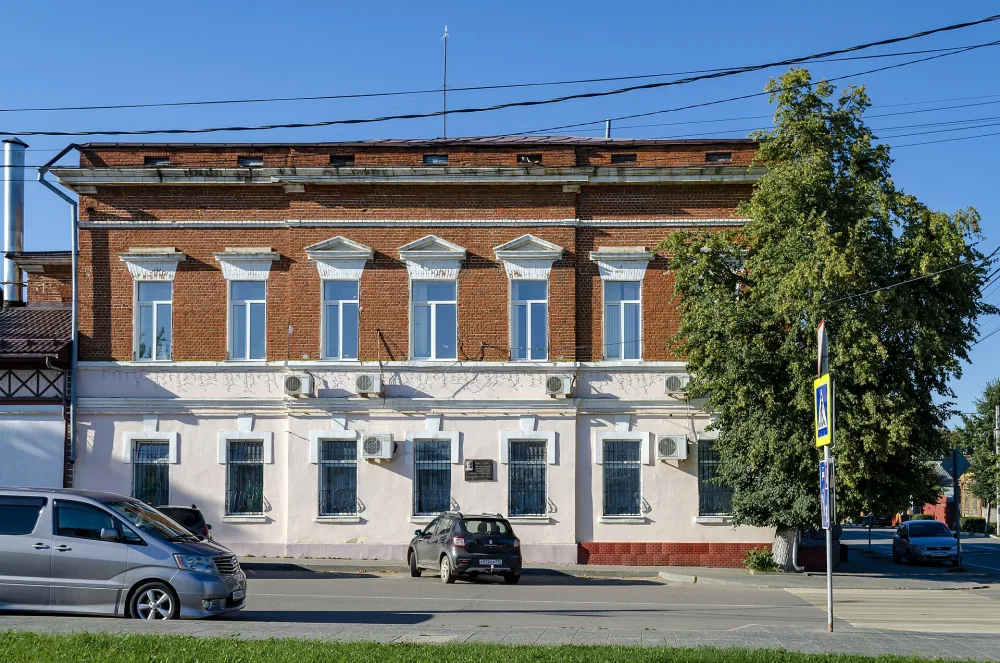 улица Карла Маркса 8