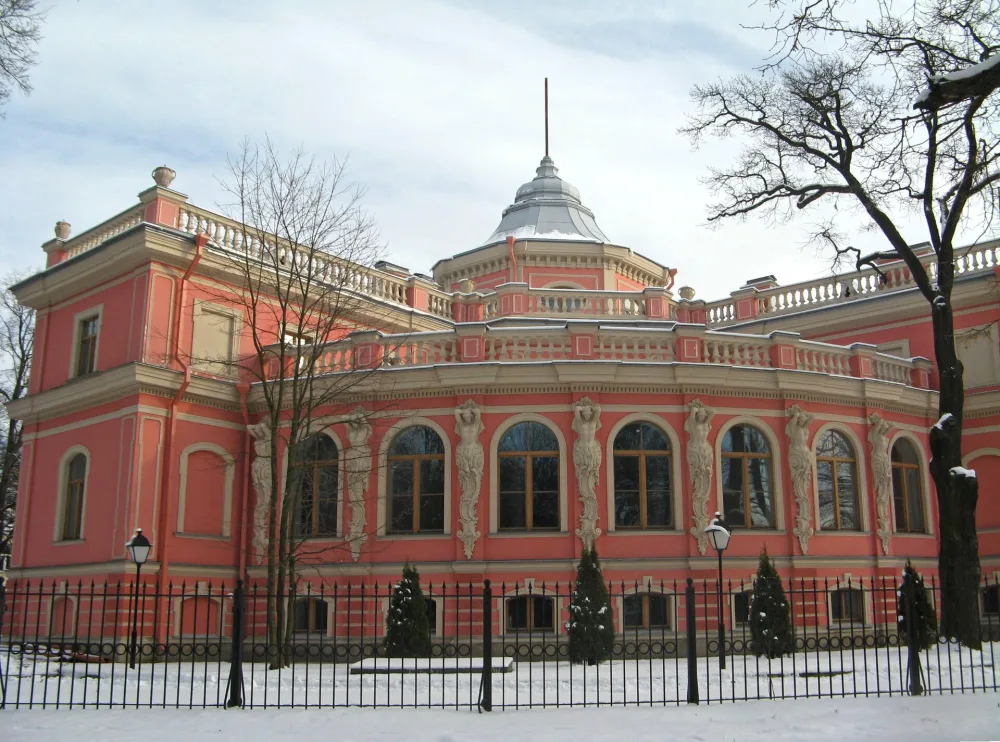 Место дворца