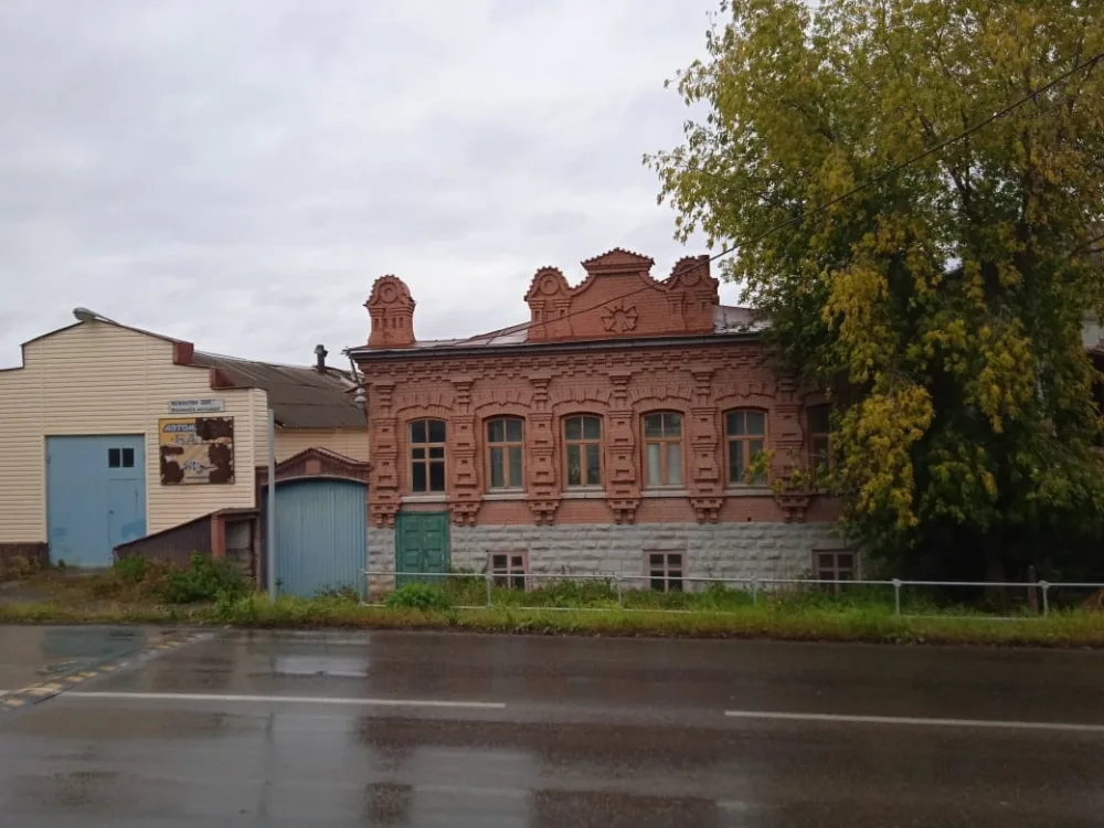 Особняк купца Чуманова (Юрюзань)