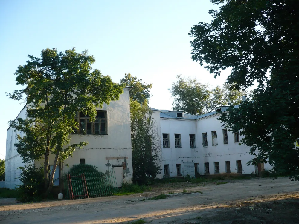 Здание почтовой станции (главный корпус) (Чёрная Грязь)