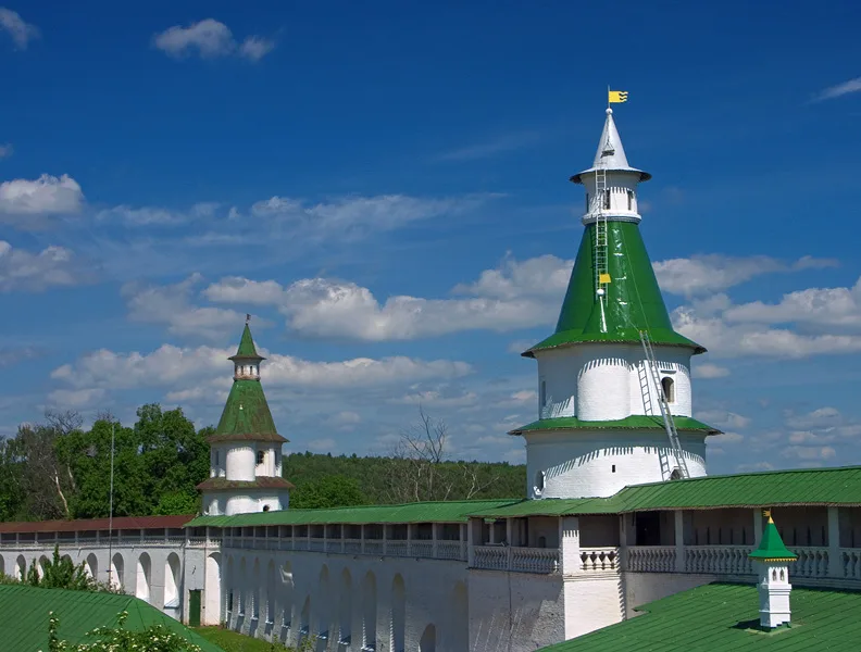 Башня «Варуха» (Истра)