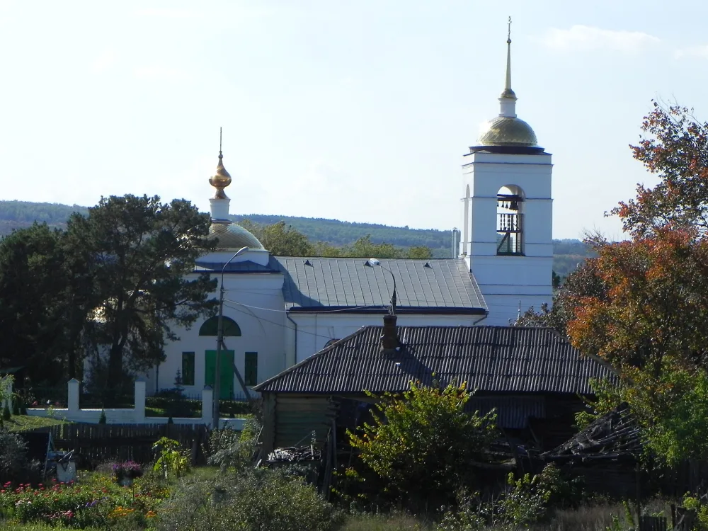 Церковь Троицы Живоначальной