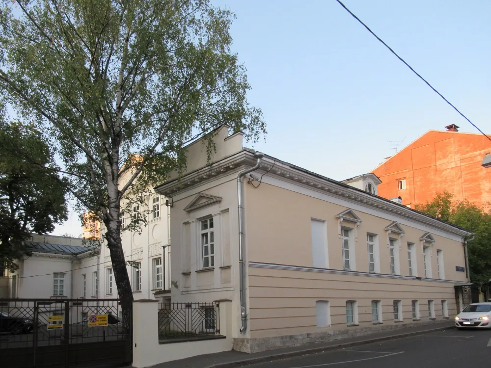 Дом № 23 по Денисовскому переулку
