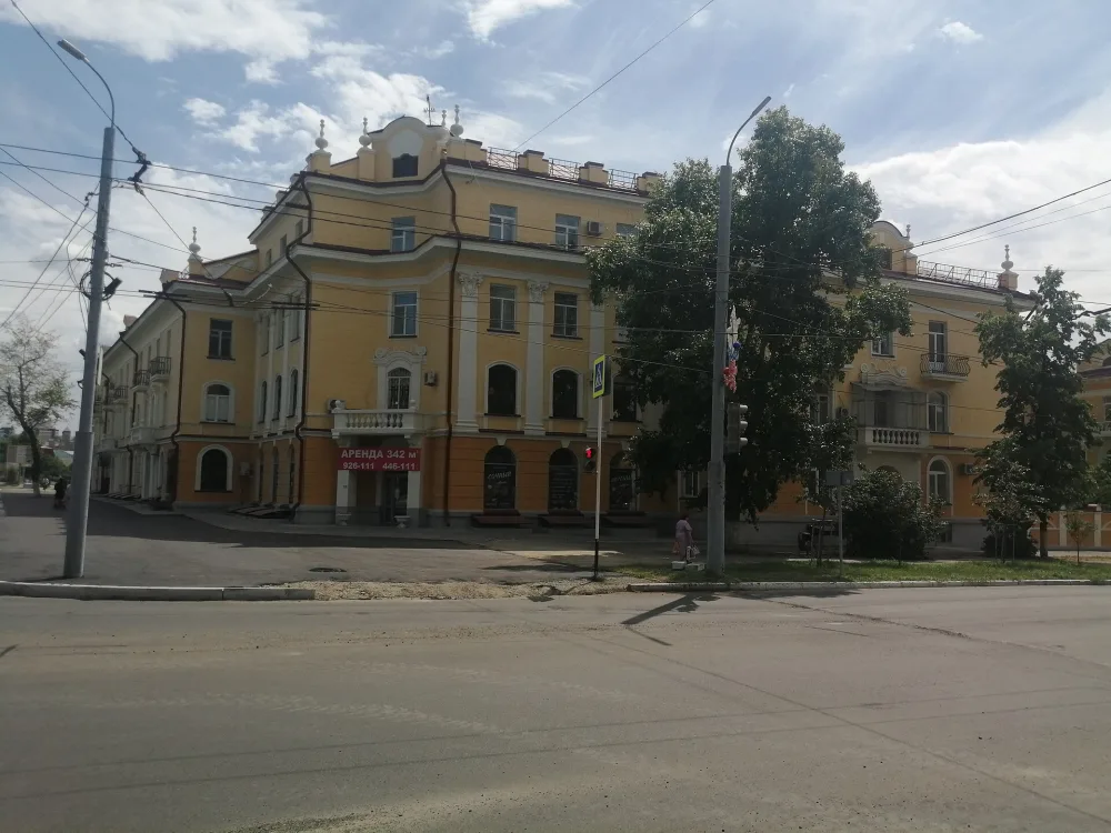 Памятник сталинского классицизма (Оренбург)