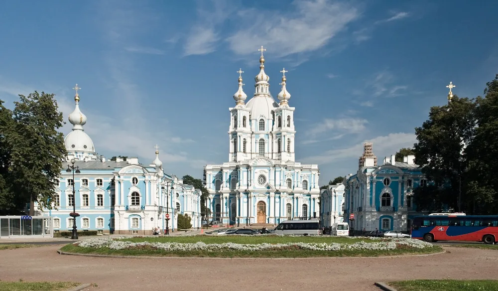 Смольный монастырь