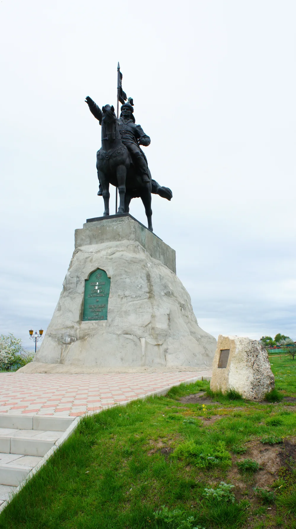 памятник Ибрагиму Первому