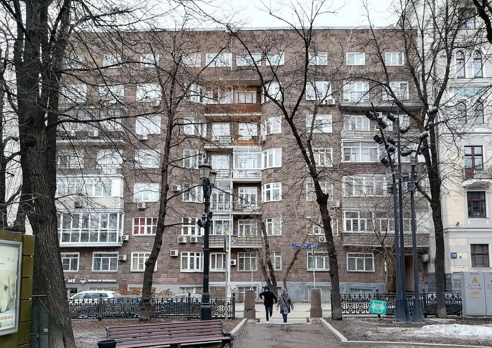 Жилой дом РЖСКТ «Образцово-показательное строительство» (Хамовники)