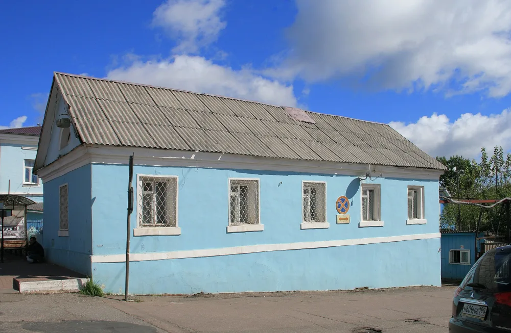 Западный флигель (Клин)