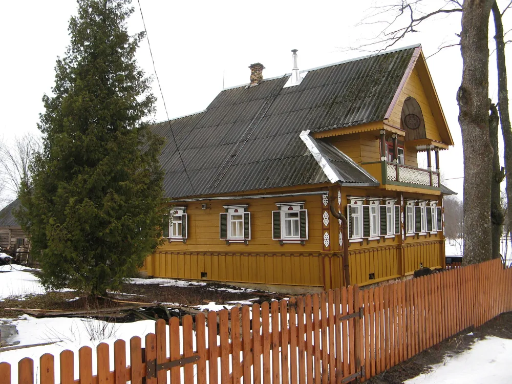 Дом Парфеновых (Парфеевых) (Лампово)