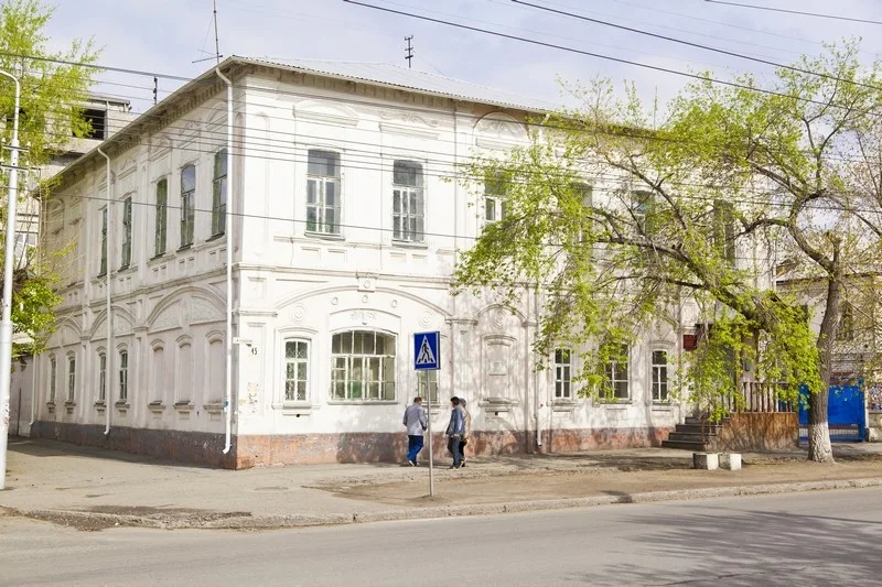 Дом городского головы Ф.В.Шветова (Курган)