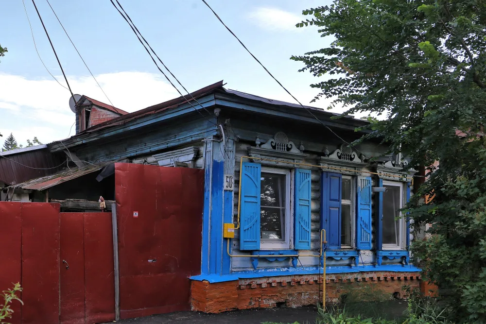 Жилой дом (Омск)