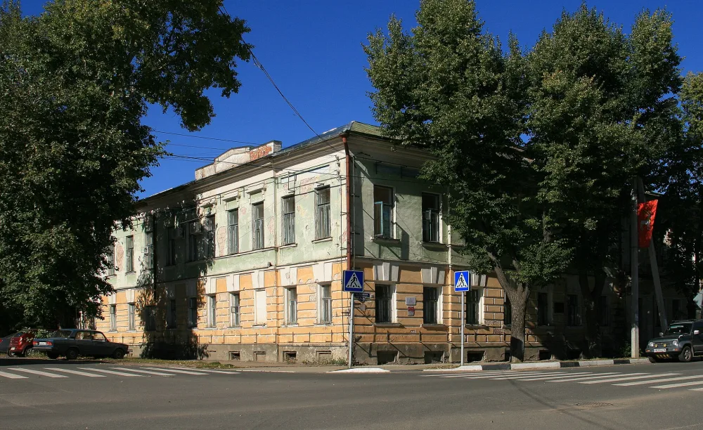 Дом Титова (Ростов)