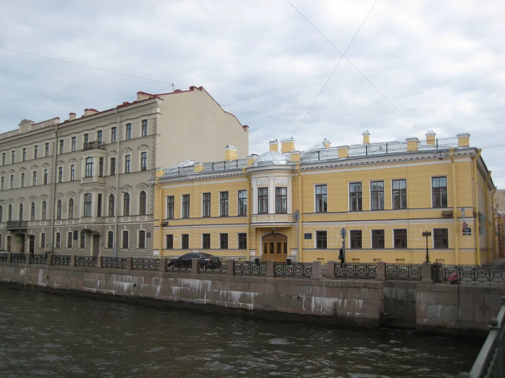 Дом Монферрана
