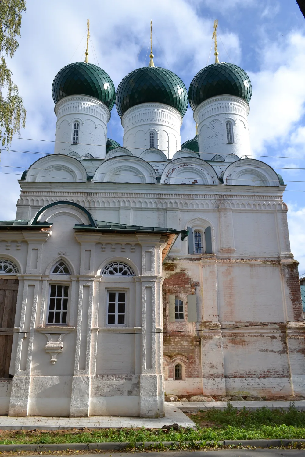Церковь Вознесения Господня на Дебре