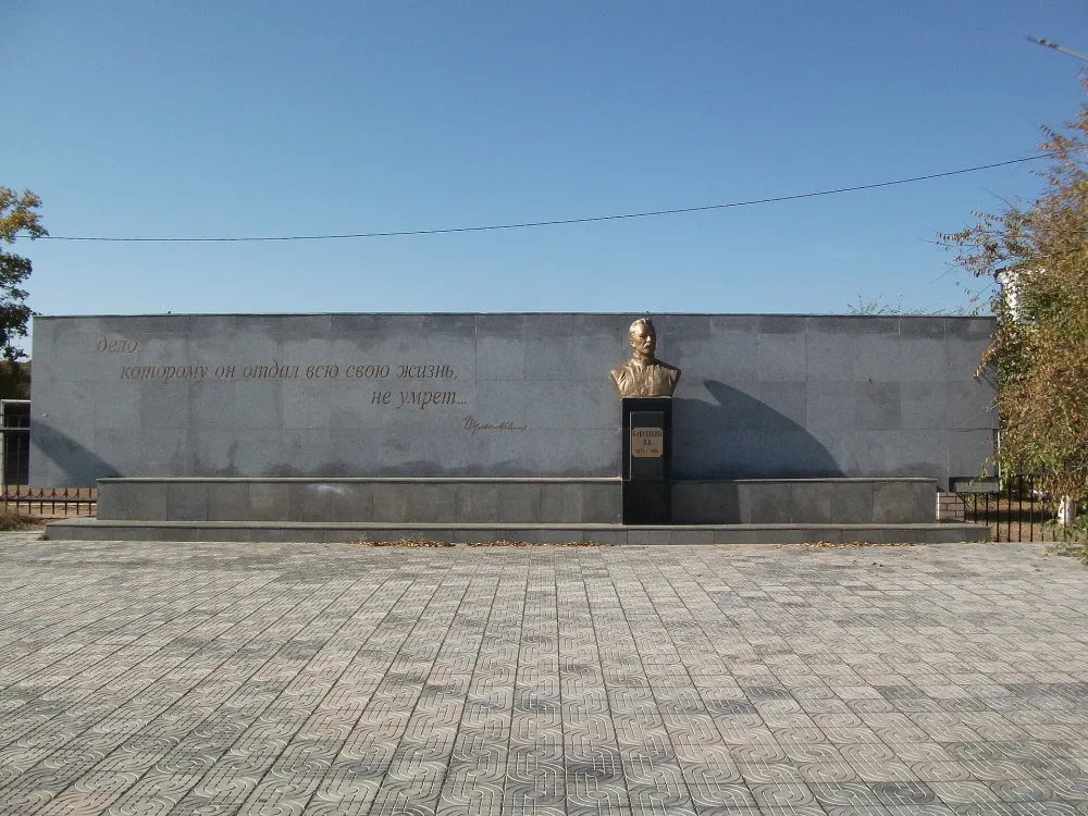 Памятник И. В. Бабушкину (Улан-Удэ)