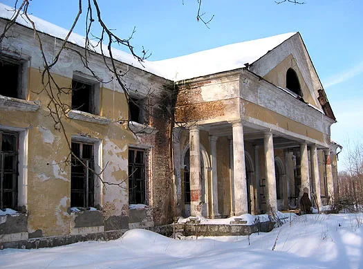 Главный дом усадьбы Никольское-Урюпино