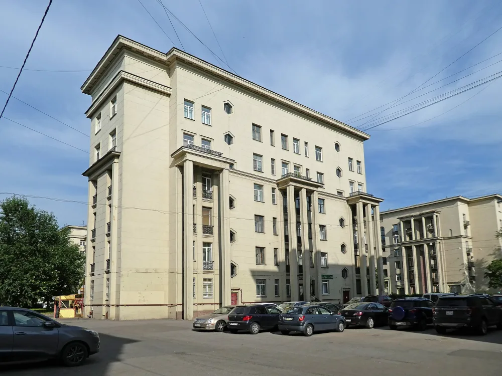 Жилой дом