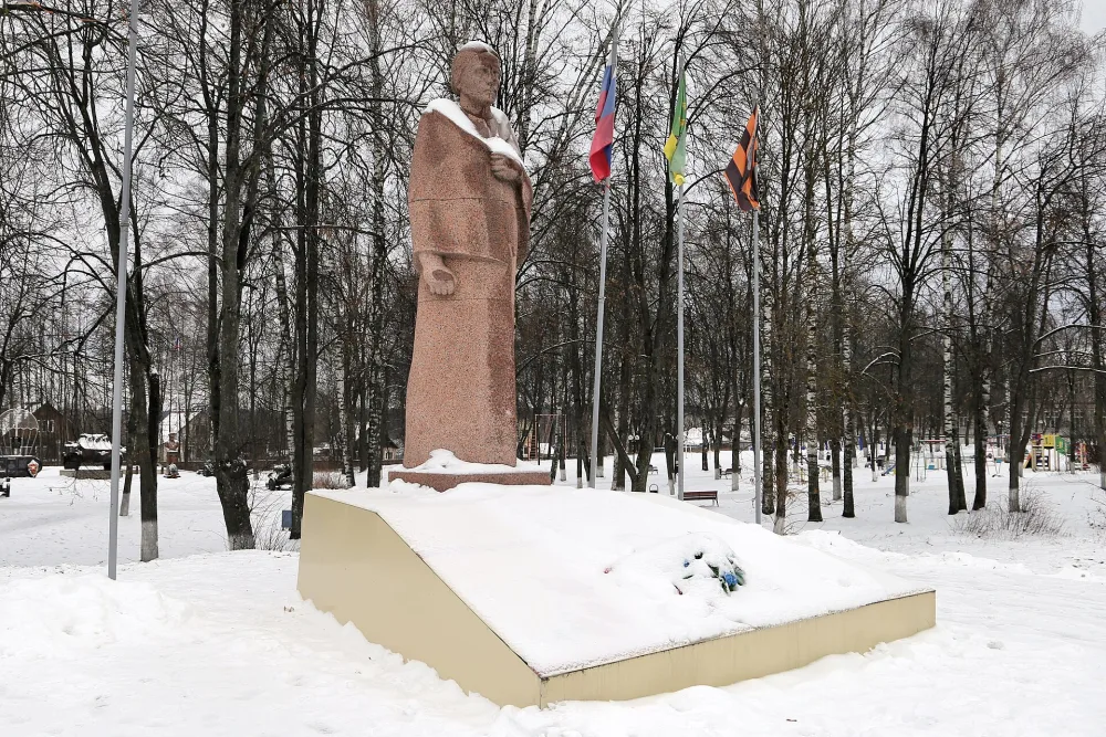 Братская могила воинов Советской Армии, умерших от ран (1941-1945) (Киржач)