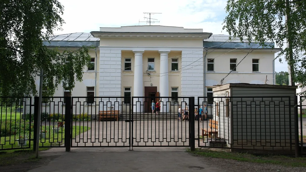 Богадельня (Алмазово)