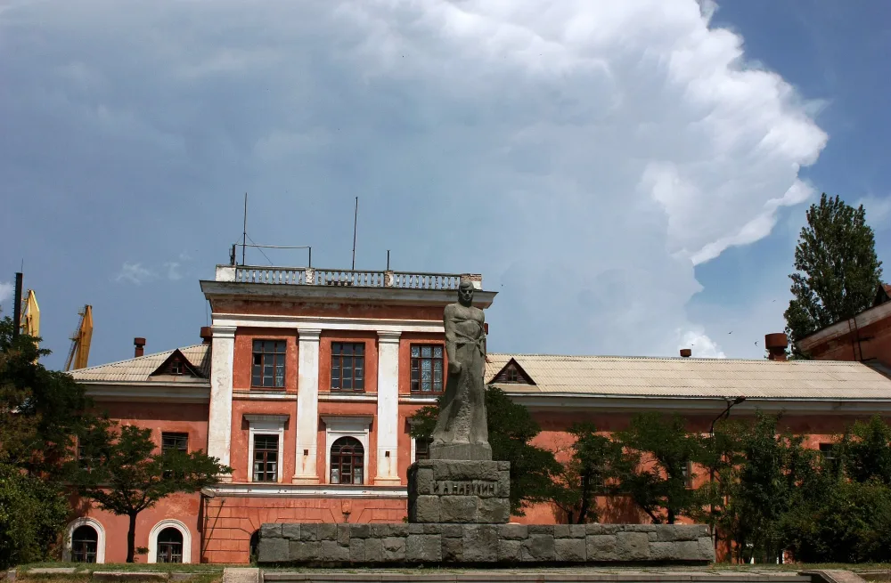 Statue of Ivan Nazukin in Feodosia