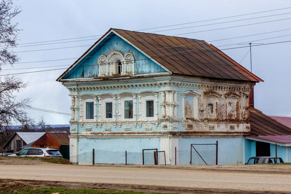 Жилой дом (Каменки)