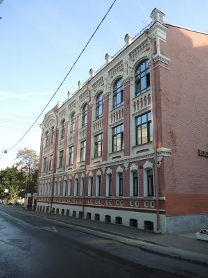 Здание Городского епархиального училища им. Ф.А. Копейкина-Серебрякова (Пресненский)