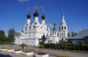 Троицкий монастырь