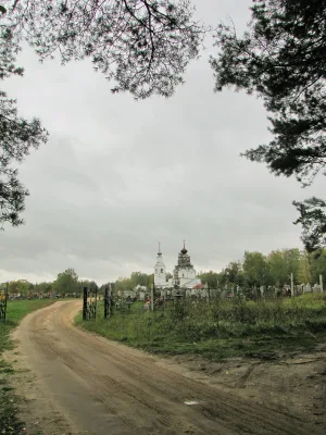 Сретенский храм на погосте Новый Никола