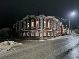 Жилой дом купца Меркулова (заводоуправление)