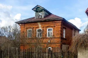 Жилой дом (Каменки)
