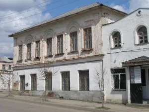 Дом жилой с магазином (Ефремов)