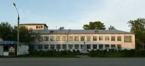 Здание поликлиники (Вышний Волочёк)