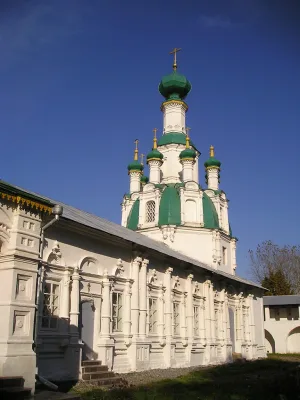 Церковь Спаса Нерукотворного Образа с больничными палатами (Ярославль)