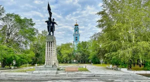 Памятник Комсомолу Урала