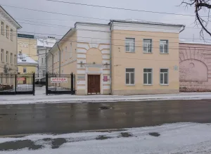 Башня-часовня юго-западная со сторожкой (Ярославль)