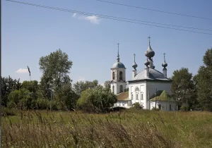 Введенская церковь (Елховка)