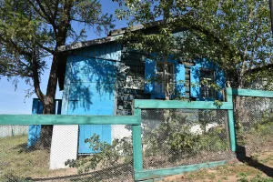 Дом Цыренова, где в 1920-1921 гг. под руководством Сухэ-Батора и Чойбалсана проходили нелегальные совещания монгольских революционеров (Кяхта)
