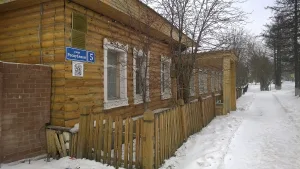 Здание инородческих управ, в котором была провозглашена советская власть в Обдорске (Салехард)