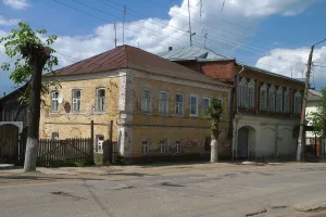 Калужская улица 2, Жилой дом