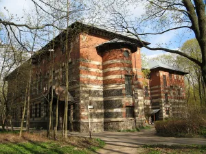Пансионерский корпус для 60 больных женщин