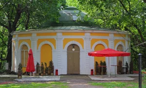 Охотничий домик у оврага (Якиманка)