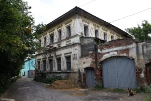 Усадьба купца Юркина. Здесь был создан I-й комитет РКСМ (Миасс)